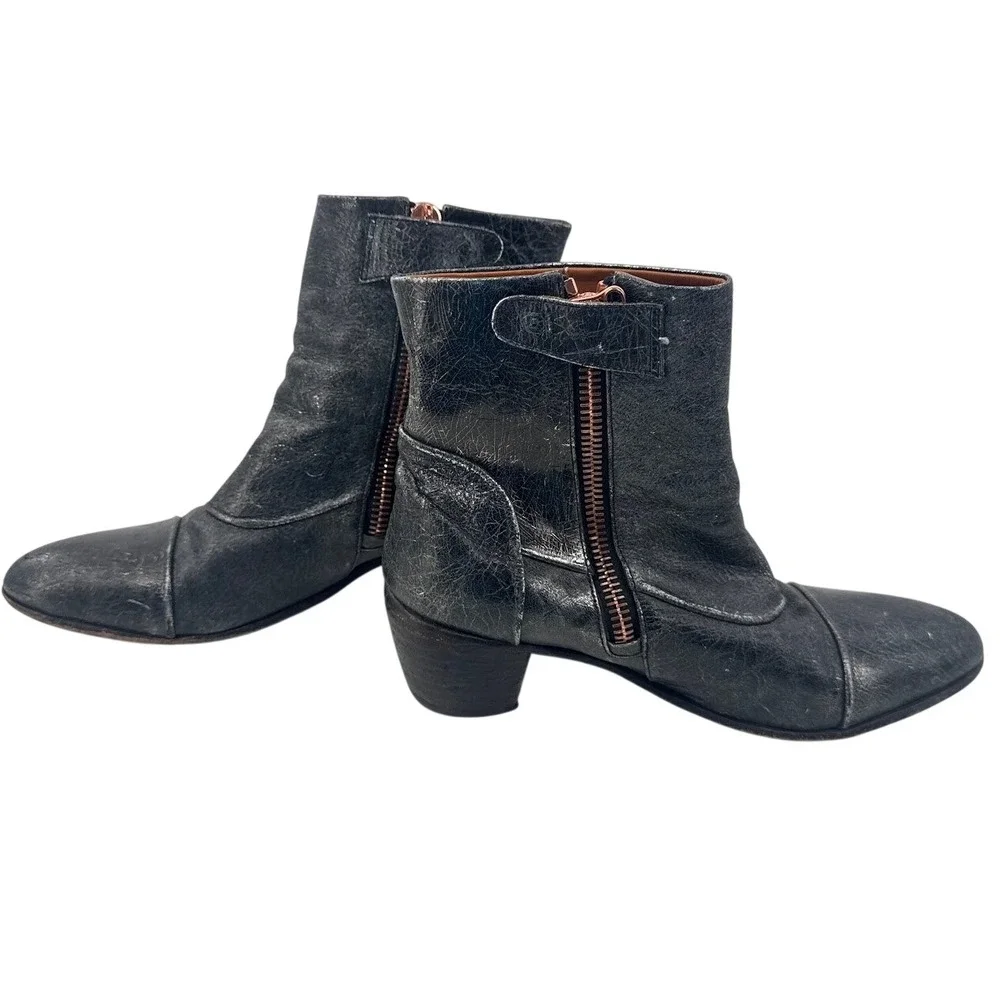 Fluevog Passage Preet Distressed Boots Black Crackle Leather Ankle Boots W11